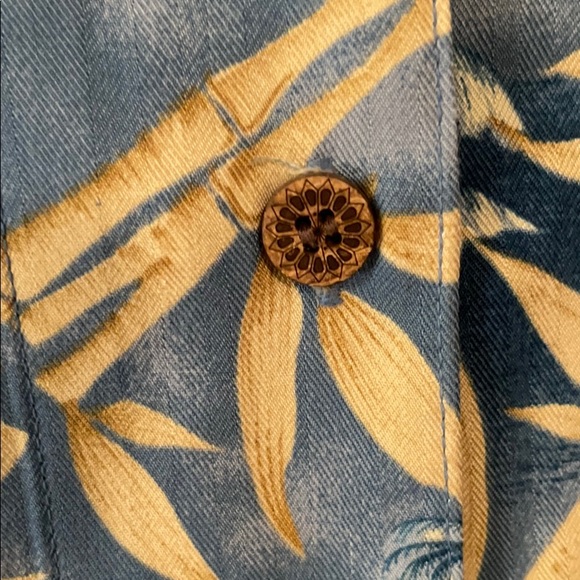 TAHITI REEF CLUB HAWAIIAN SHIRT - Picture 3 of 4